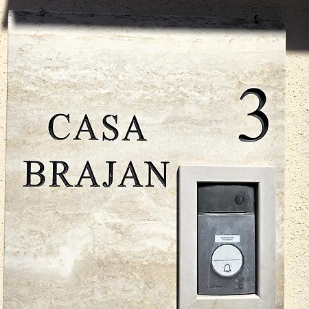 Гостевой дом Casa Brajan Фоллоника