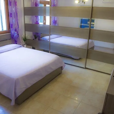 بيت ضيافة Casa Brajan فولّونيكا